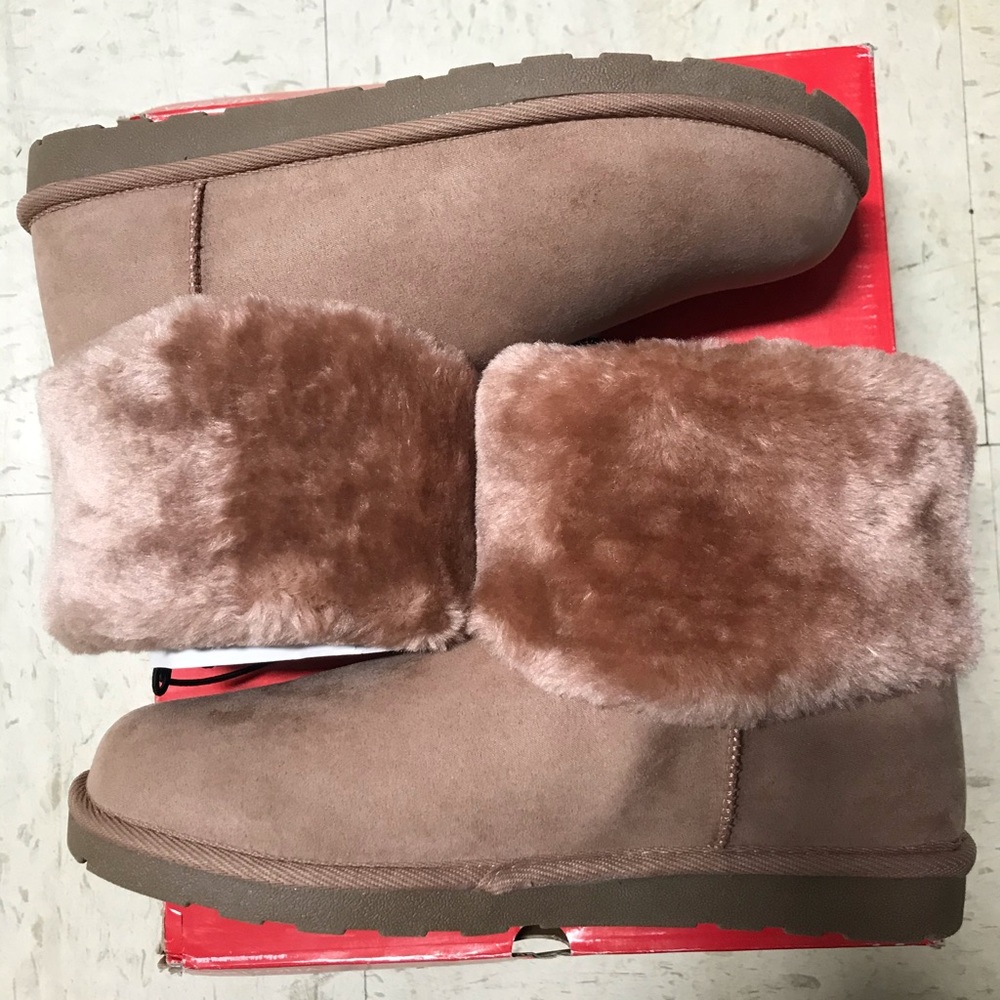 Arizona Jeans Co Short Boots